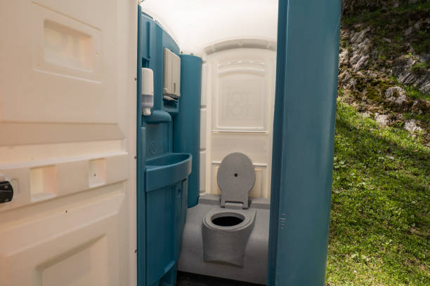 Best Temporary restroom rental  in Far Hills, NJ